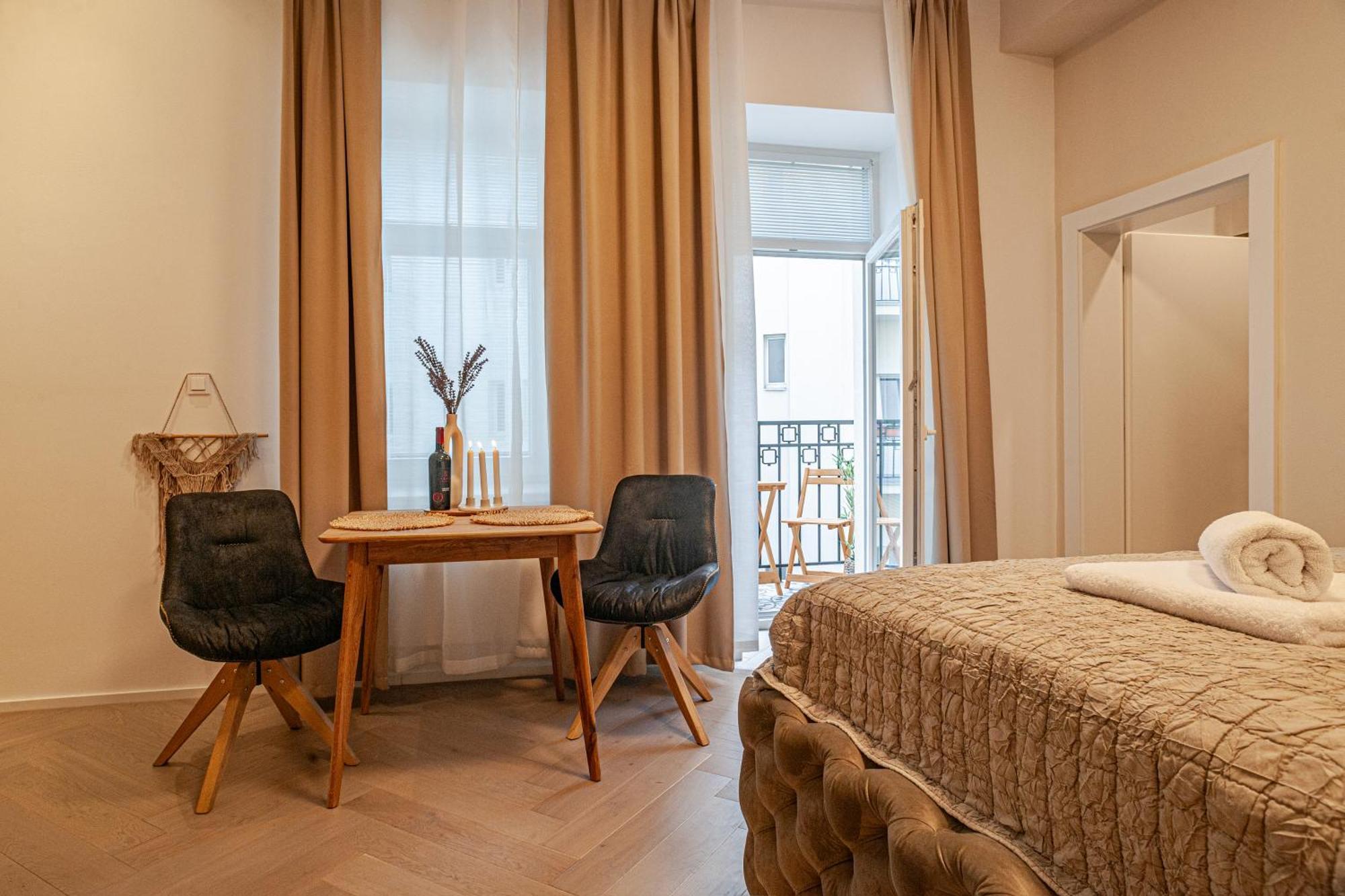 Sting Old Town Ostrava Apartment ภายนอก รูปภาพ