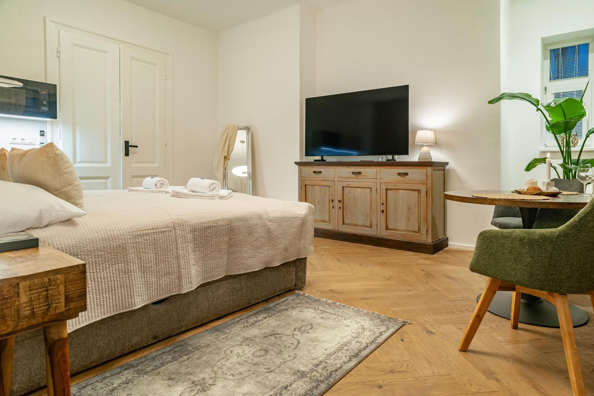Sting Old Town Ostrava Apartment ภายนอก รูปภาพ