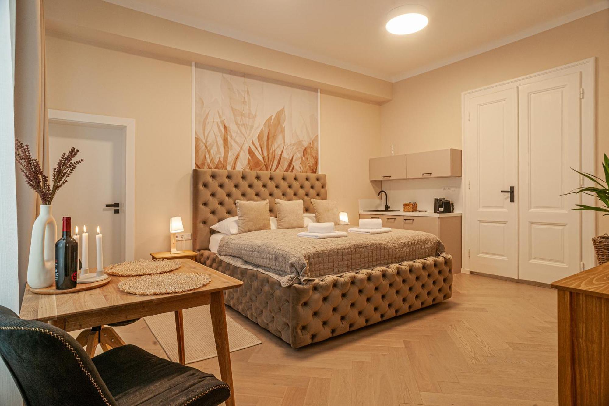 Sting Old Town Ostrava Apartment ภายนอก รูปภาพ